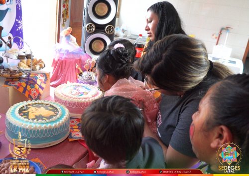 CENTRO DE ACOGIDA NIÑO JESÚS CELEBRA CON AMOR Y ALEGRIA LOS CUMPLEAÑOS DE TRES PEQUEÑOS HÉROES